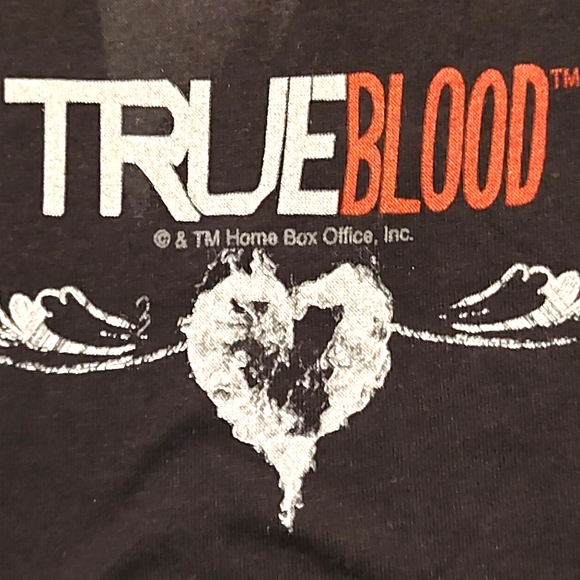 True Blood Maryann Women's Black Short Sleeved T-shirt NWT Size 2 - Picture 3 of 6